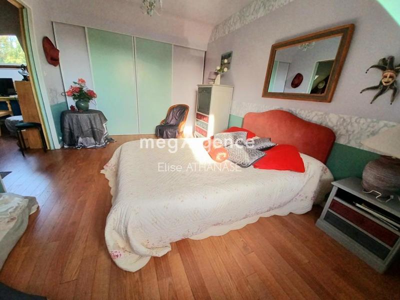 Maison - 128 m² - 6 pièces