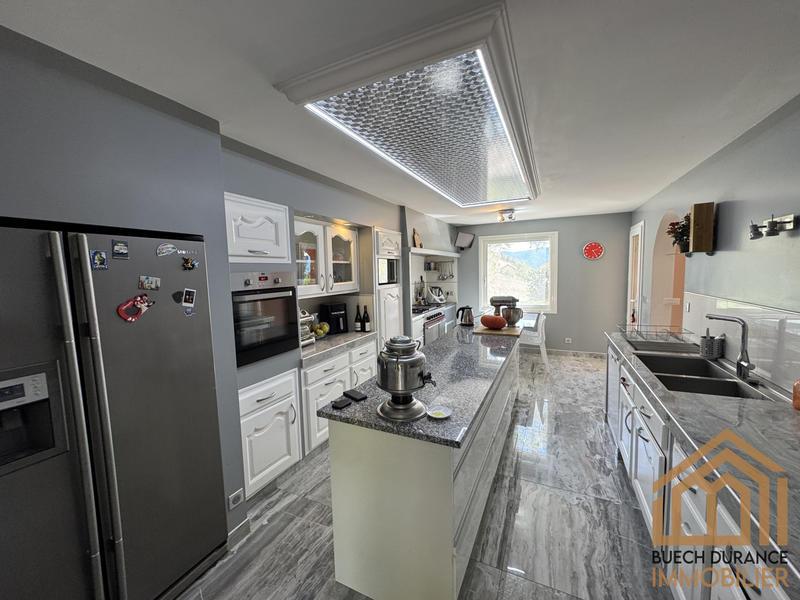 Maison - 155 m² - 5 pièces