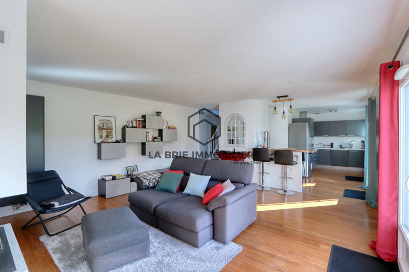 Maison - 108 m² - 5 pièces