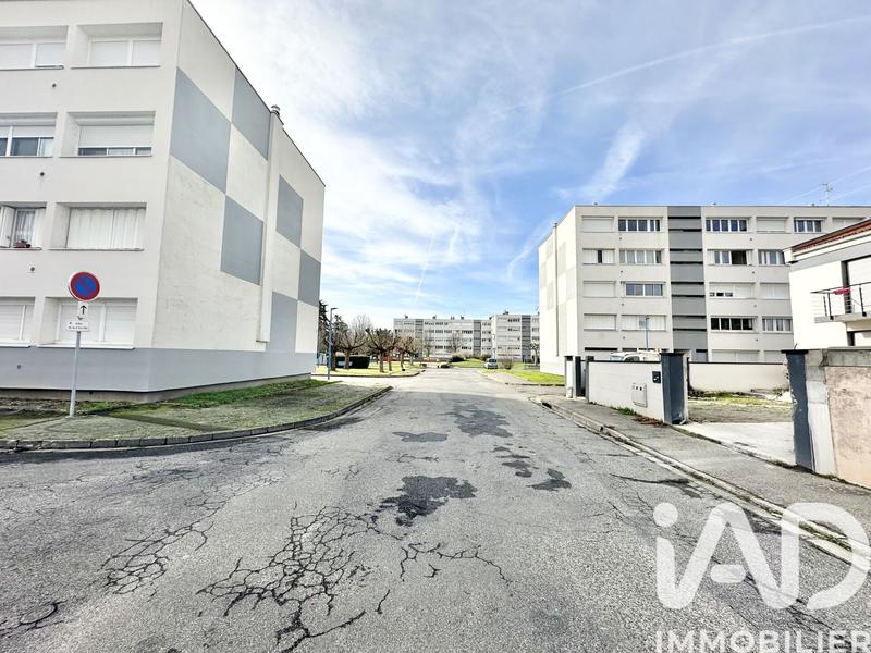 Appartement - 96 m² - 4 pièces