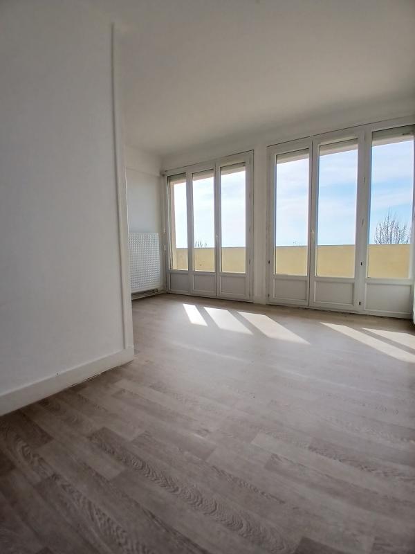 Appartement - 62 m² - 4 pièces