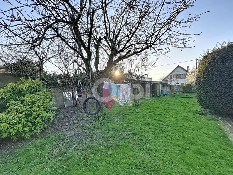 Maison - 137 m² - 5 pièces