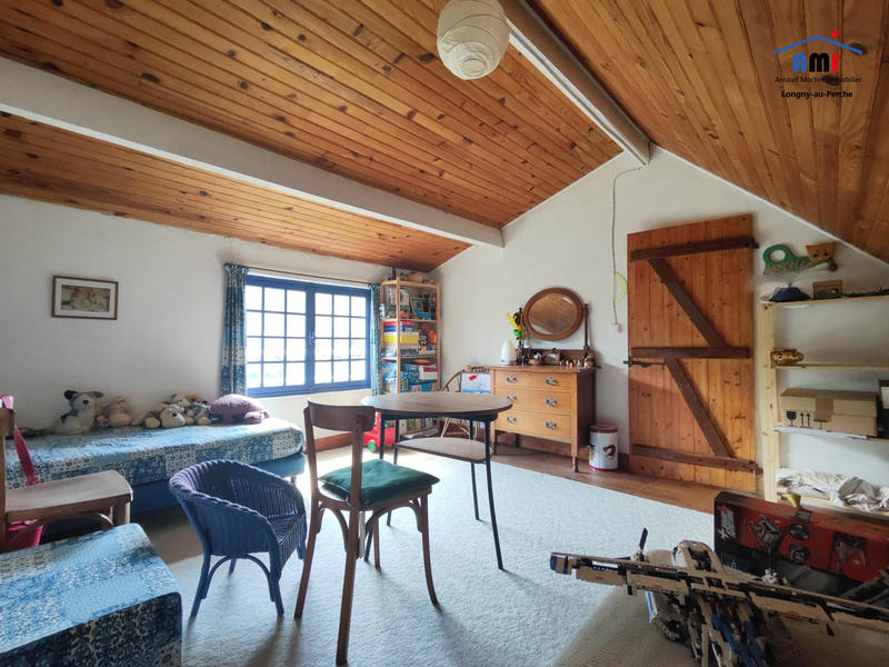 Maison - 110 m² - 6 pièces