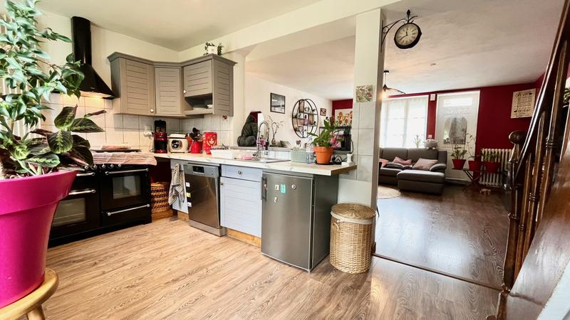 Maison - 123 m² - 5 pièces