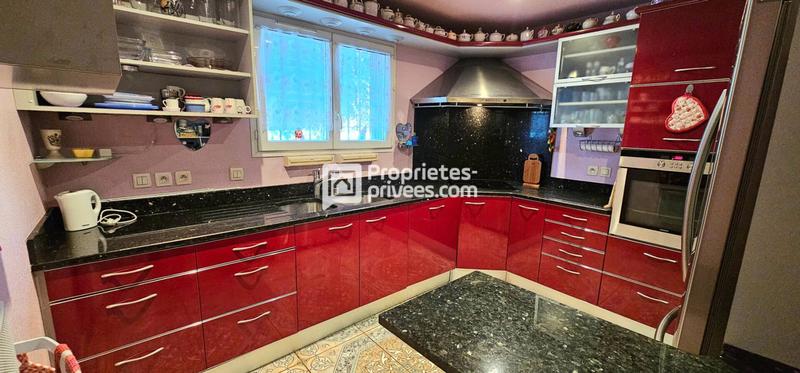 Maison - 165 m² - 4 pièces