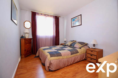 Appartement - 97 m² - 6 pièces