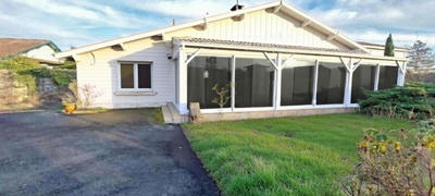 Maison - 94 m² - 4 pièces