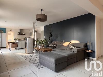 Maison - 210 m² - 10 pièces