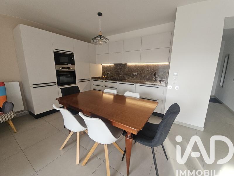 Appartement - 70 m² - 3 pièces