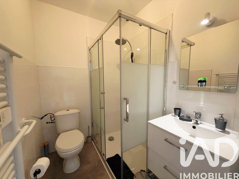 Immeuble - 56 m² - 4 pièces