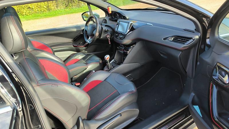 Peugeot 208 1.6 Thp Gti - Entretien constructeur