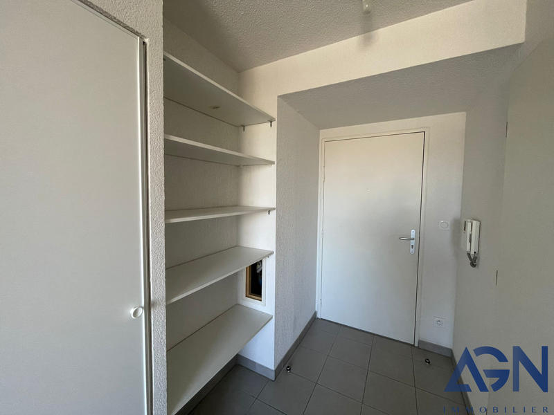 Appartement - 20 m² - 1 pièce