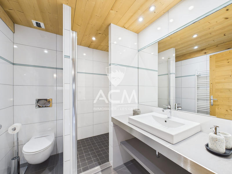 Appartement - 202 m² - 5 pièces