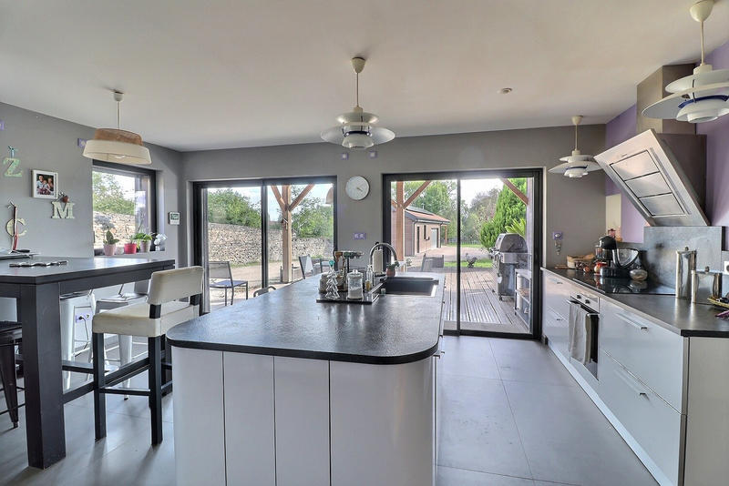 Maison - 165 m² - 5 pièces