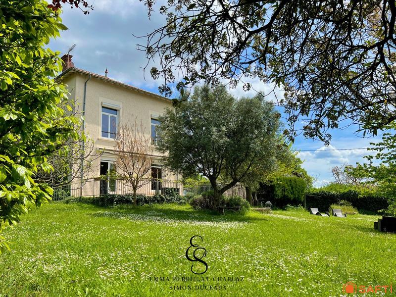 Maison - 147 m² - 7 pièces