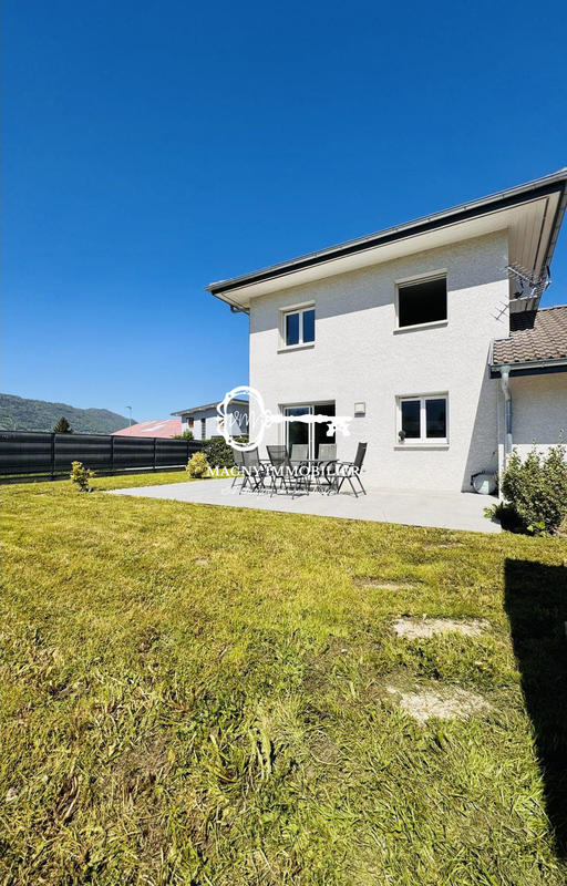 Villa - 105 m² - 5 pièces