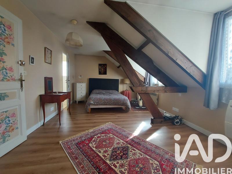 Maison - 136 m² - 6 pièces