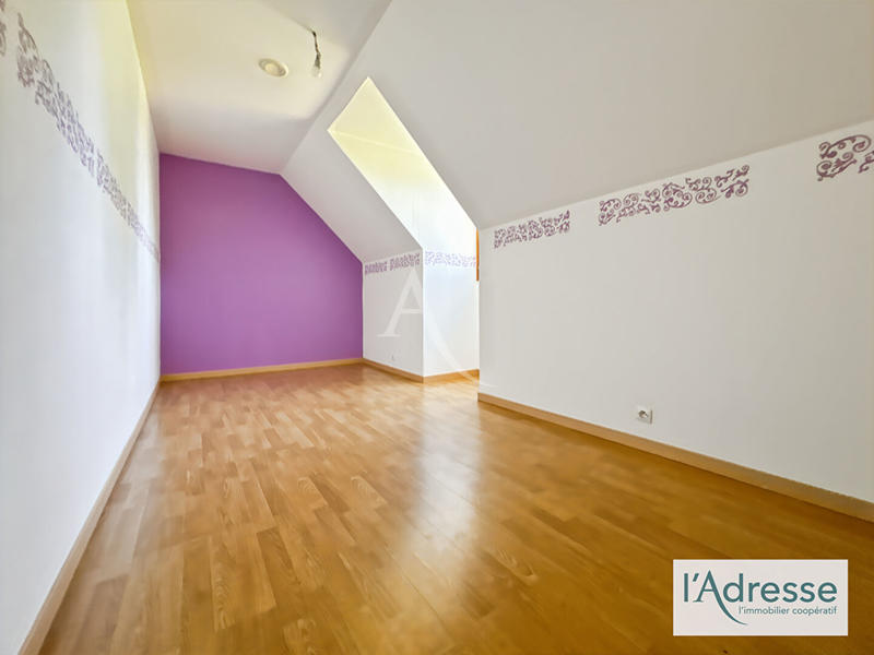 Maison - 142 m² - 7 pièces