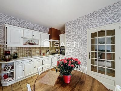 Maison de maîtres - 441 m² - 14 pièces