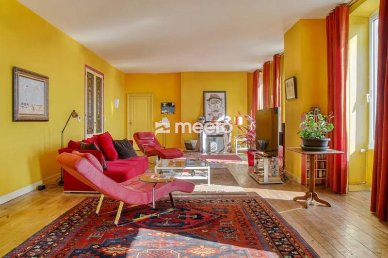 Appartement bourgeois - 310 m² - 8 pièces