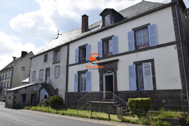 Maison - 188 m² - 8 pièces