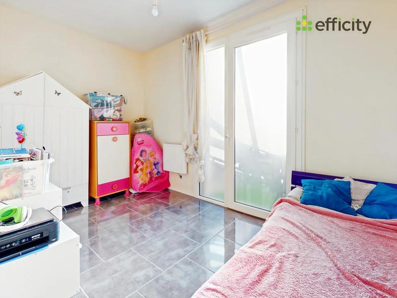 Duplex - 81 m² - 4 pièces