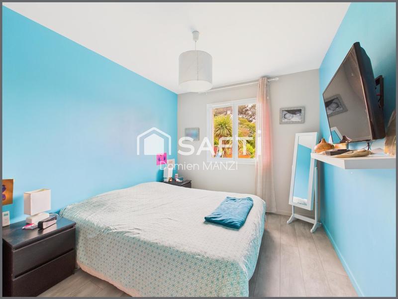 Maison - 99 m² - 5 pièces