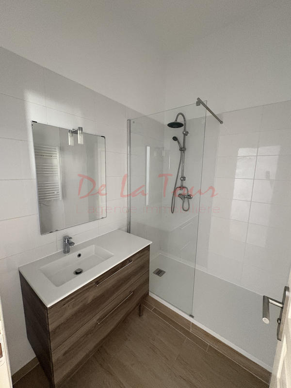 Appartement - 93 m² - 4 pièces