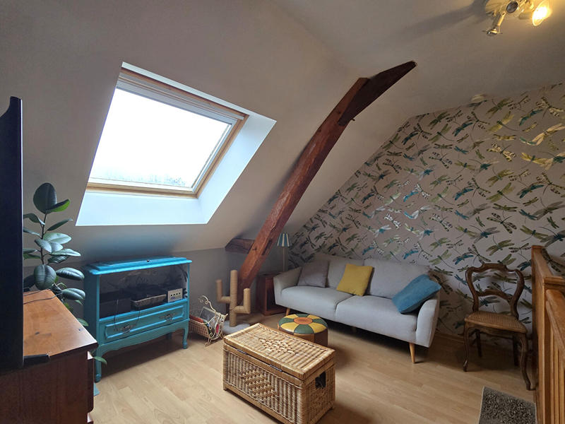 Maison - 170 m² - 8 pièces