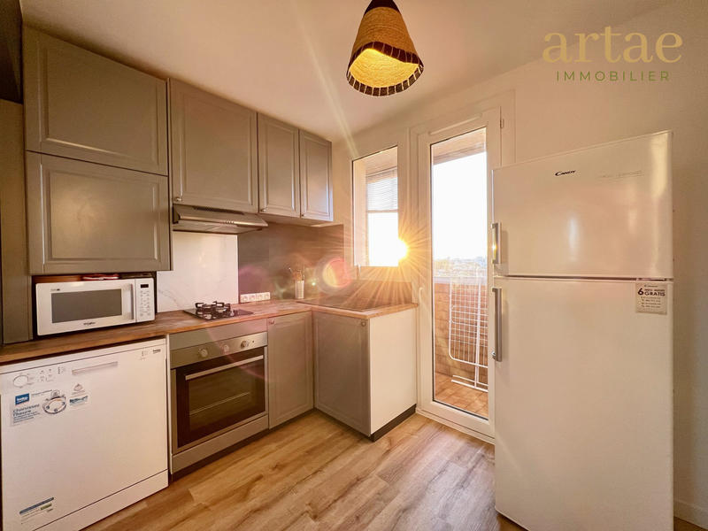 Appartement - 67 m² - 4 pièces