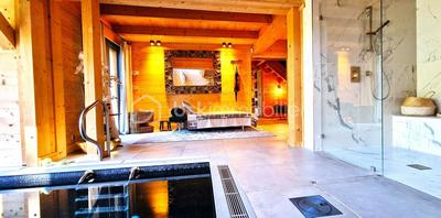 Châlet - 295 m² - 7 pièces