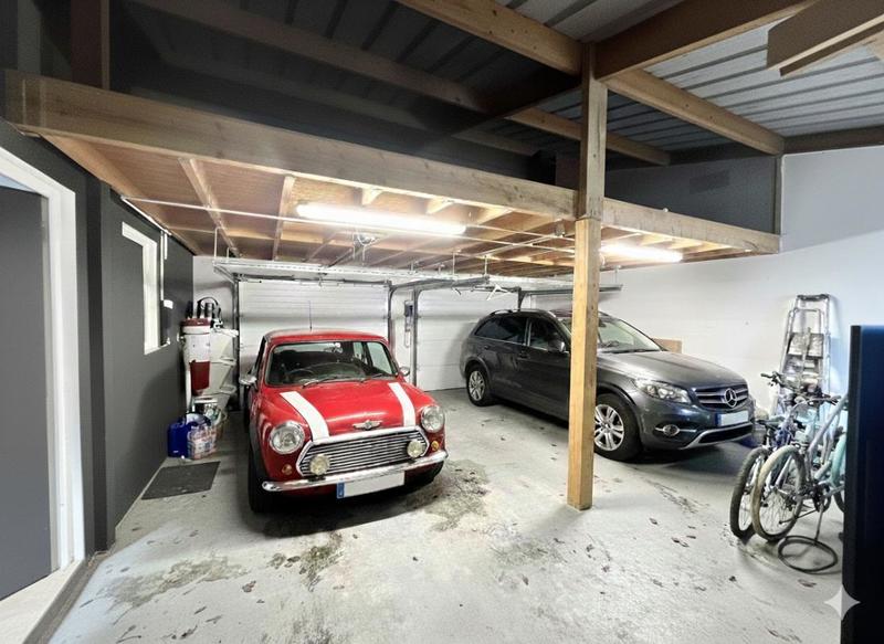 Maison - 170 m² - 6 pièces