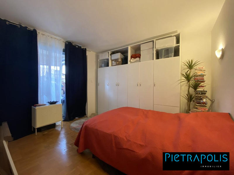 Appartement - 60 m² - 2 pièces