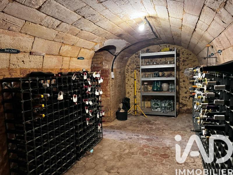 Maison - 261 m² - 10 pièces