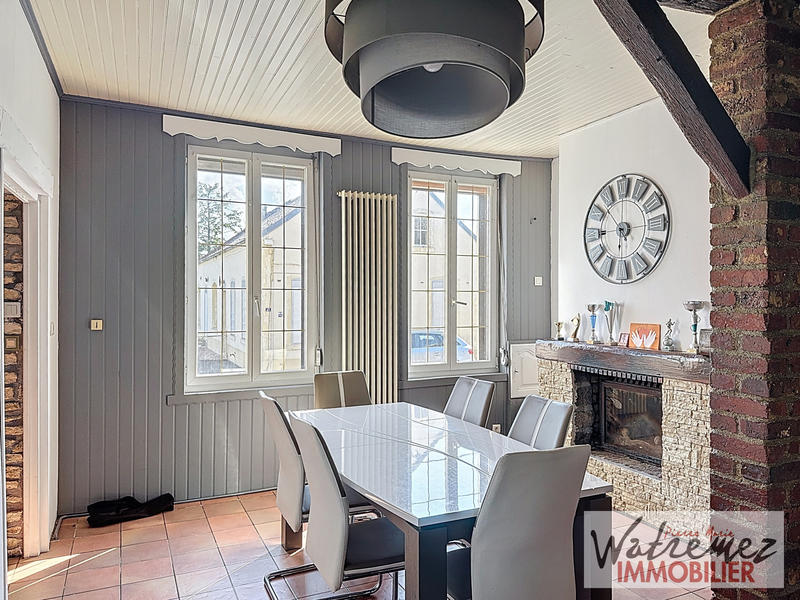 Maison - 165 m² - 10 pièces