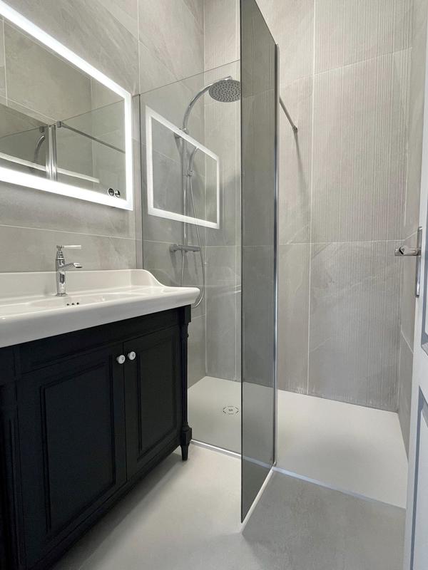 Maison ancienne - 212 m² - 8 pièces