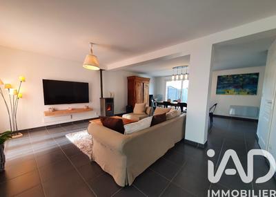 Maison - 116 m² - 6 pièces