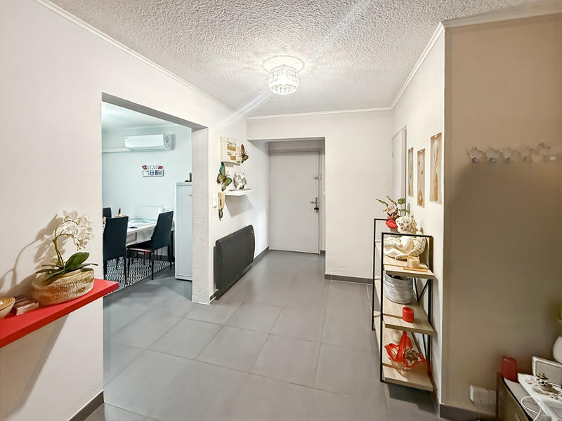 Appartement - 75 m² - 4 pièces