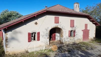 Maison - 137 m² - 5 pièces