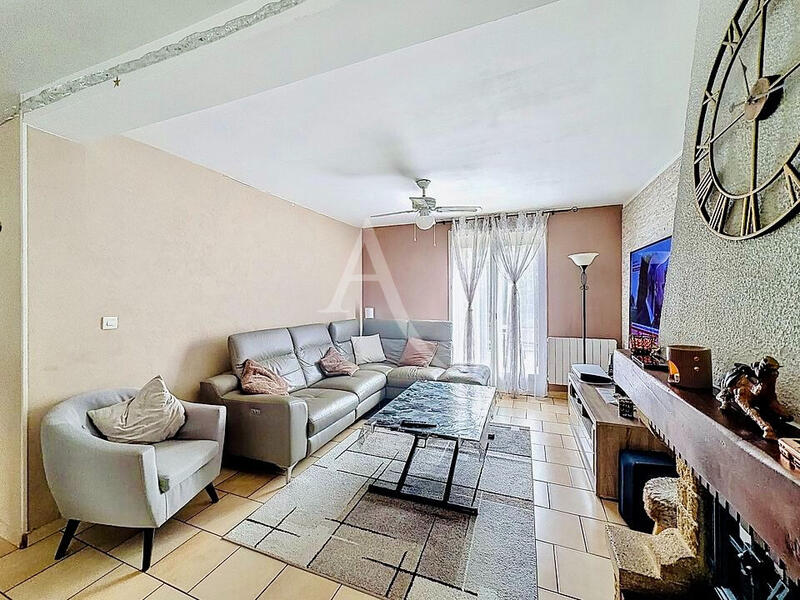 Maison - 110 m² - 6 pièces