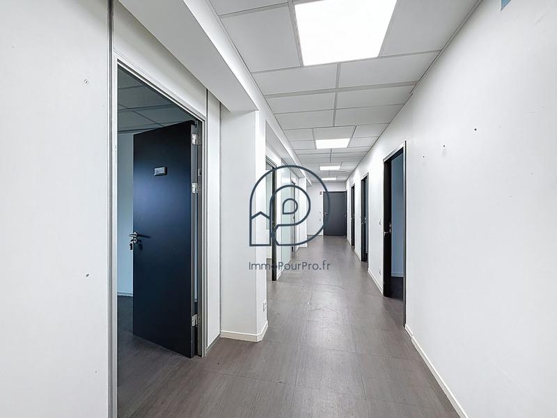 Bureau - 156 m²