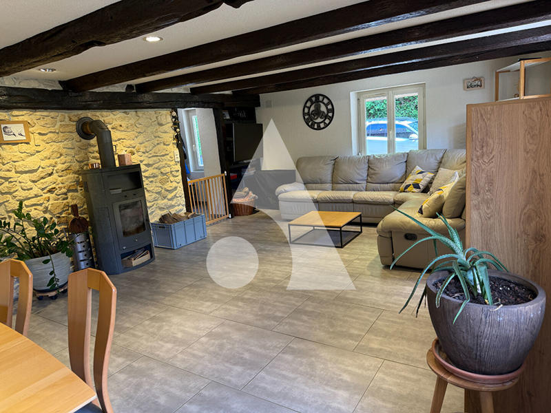 Maison - 158 m² - 5 pièces