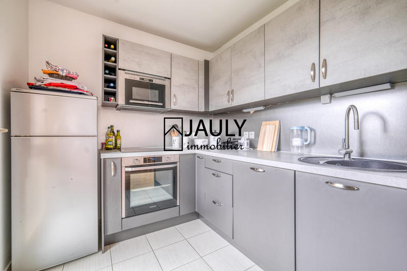 Appartement - 75 m² - 4 pièces