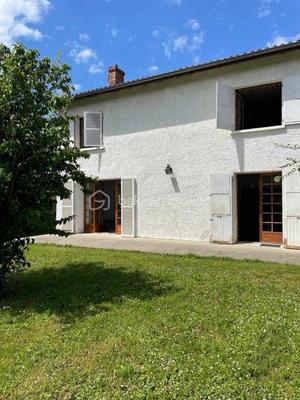 Maison ancienne - 231 m² - 7 pièces