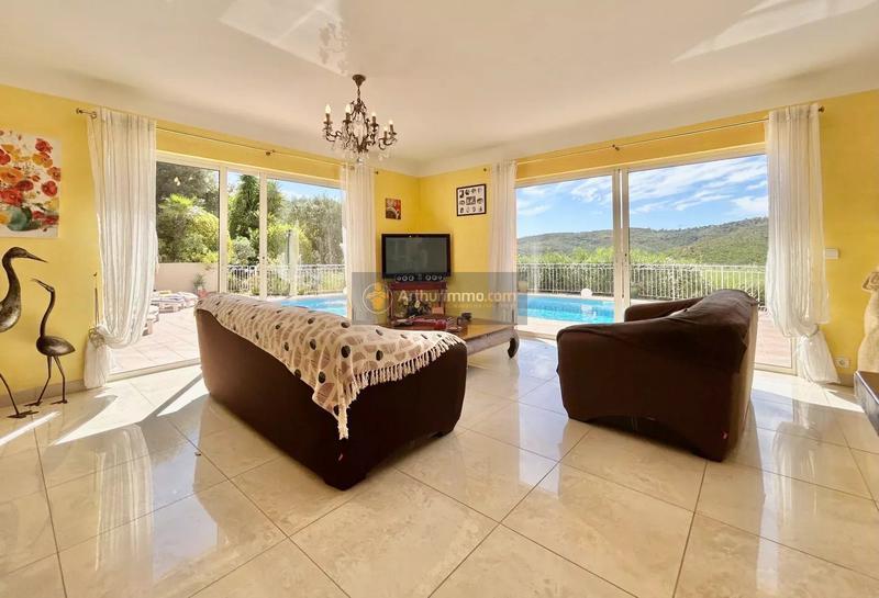 Maison - 150 m² - 7 pièces