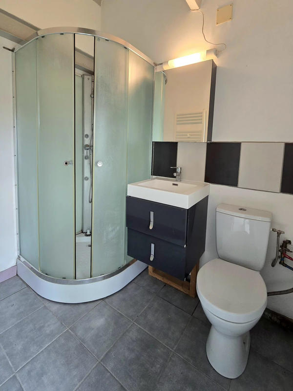 Maison - 282 m² - 11 pièces