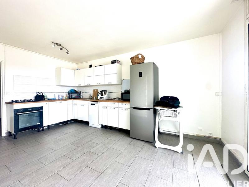 Appartement - 77 m² - 4 pièces