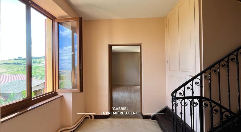 Maison ancienne - 140 m² - 5 pièces