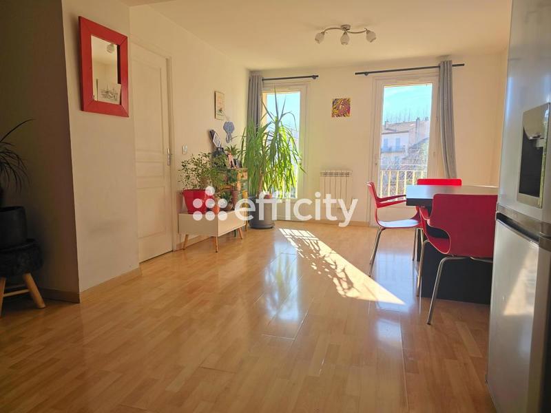 Appartement - 85 m² - 4 pièces