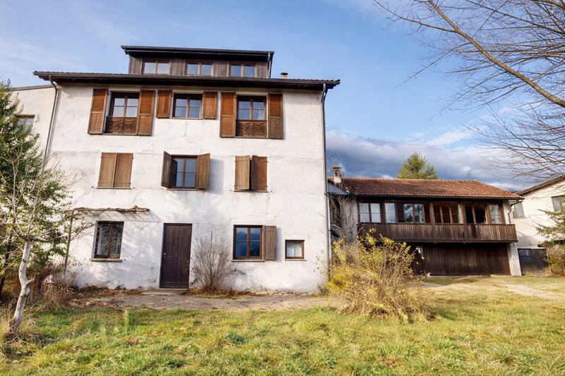 Appartement - 90 m² - 4 pièces